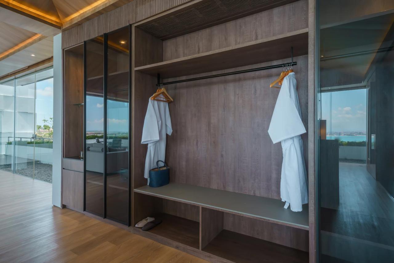 Beyond The Sea - Luxe Sea View Villa In Jimbaran Exterior photo