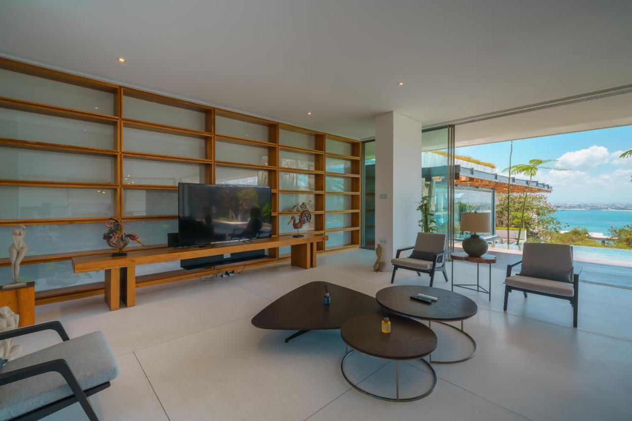 Beyond The Sea - Luxe Sea View Villa In Jimbaran Exterior photo