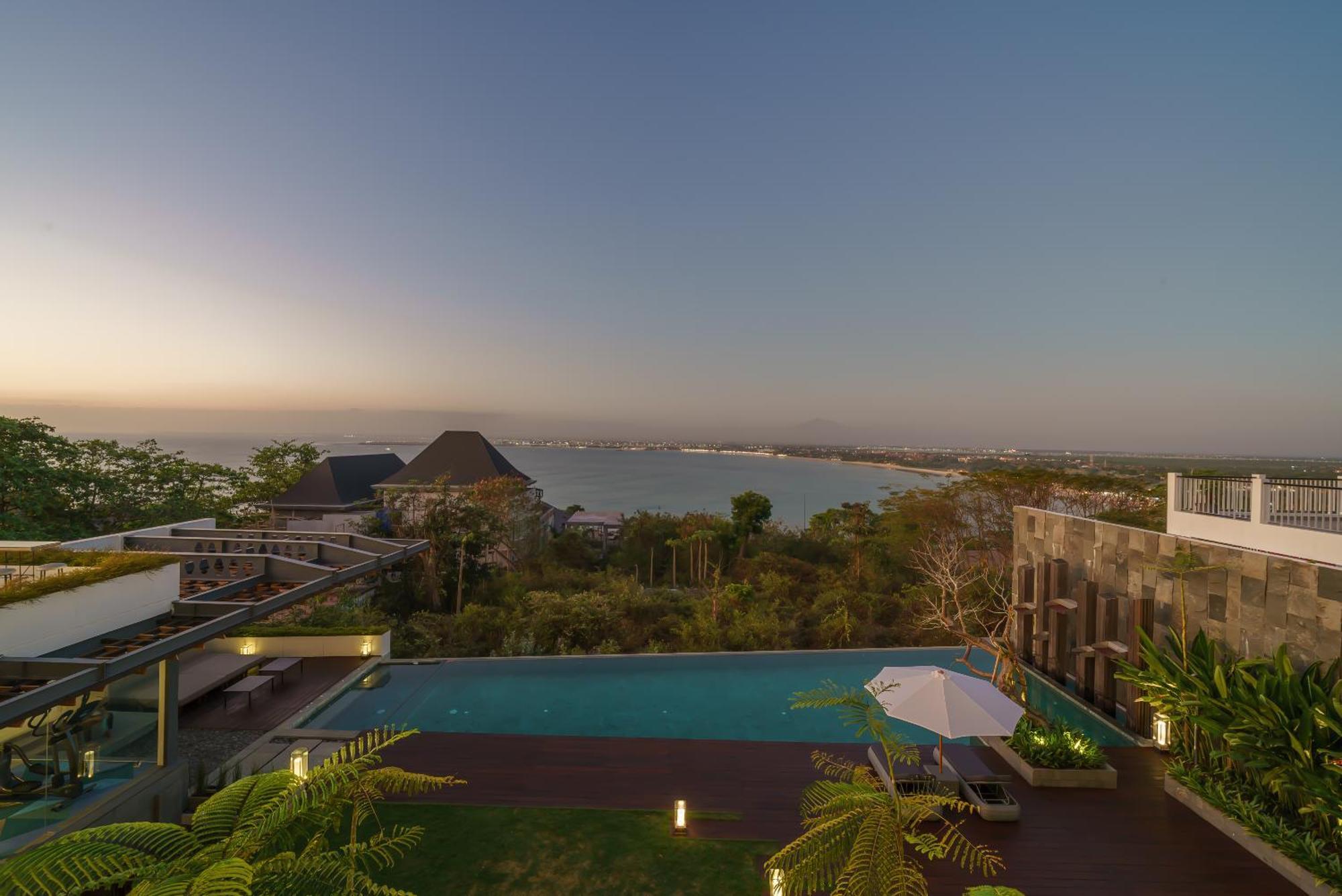 Beyond The Sea - Luxe Sea View Villa In Jimbaran Exterior photo