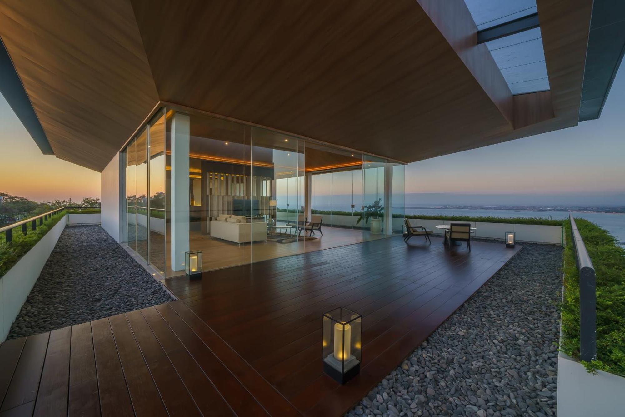 Beyond The Sea - Luxe Sea View Villa In Jimbaran Exterior photo